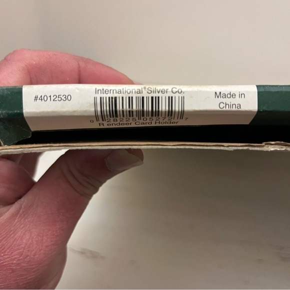 International Silver Co. Wire Christmas Card Holder In Reindeer Shape 18 x 16.5 - Picture 2 of 11